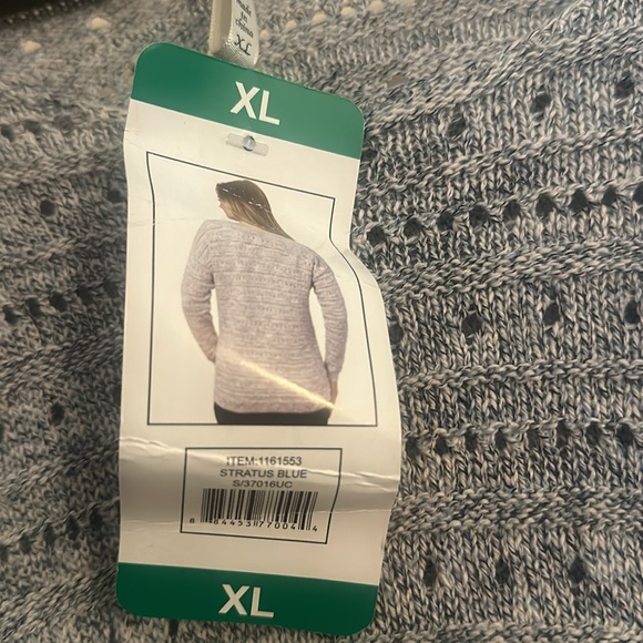 Sweater - Picture 3 of 3